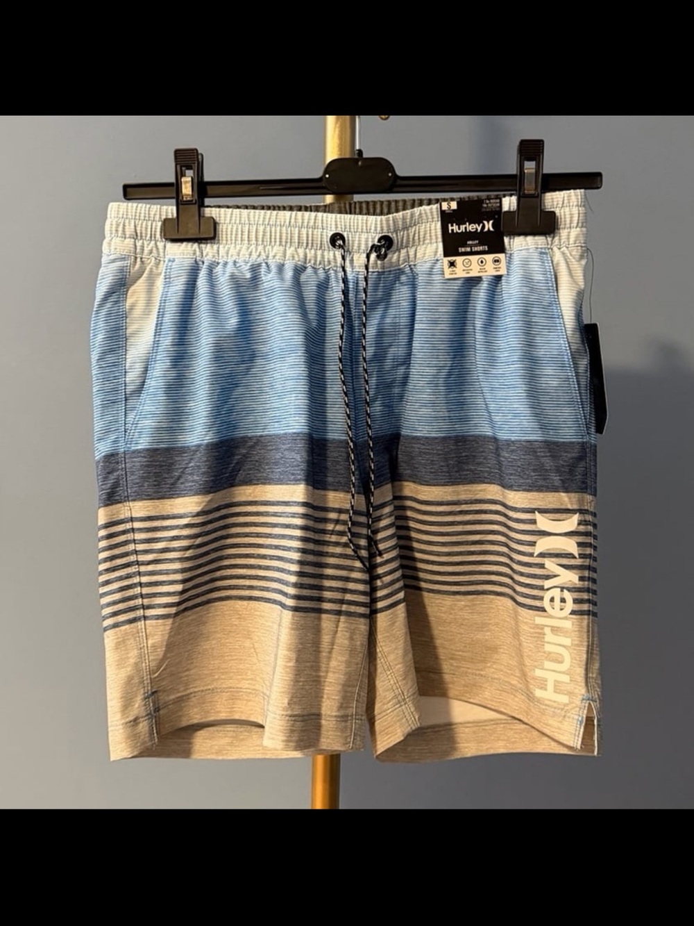⚡️⭐️Hurley Epic Ombré Volley Swim Short - Small/Petit